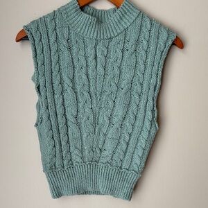 Free People Cable Knit Sleeveless Sweater Vest Sage Green -Small